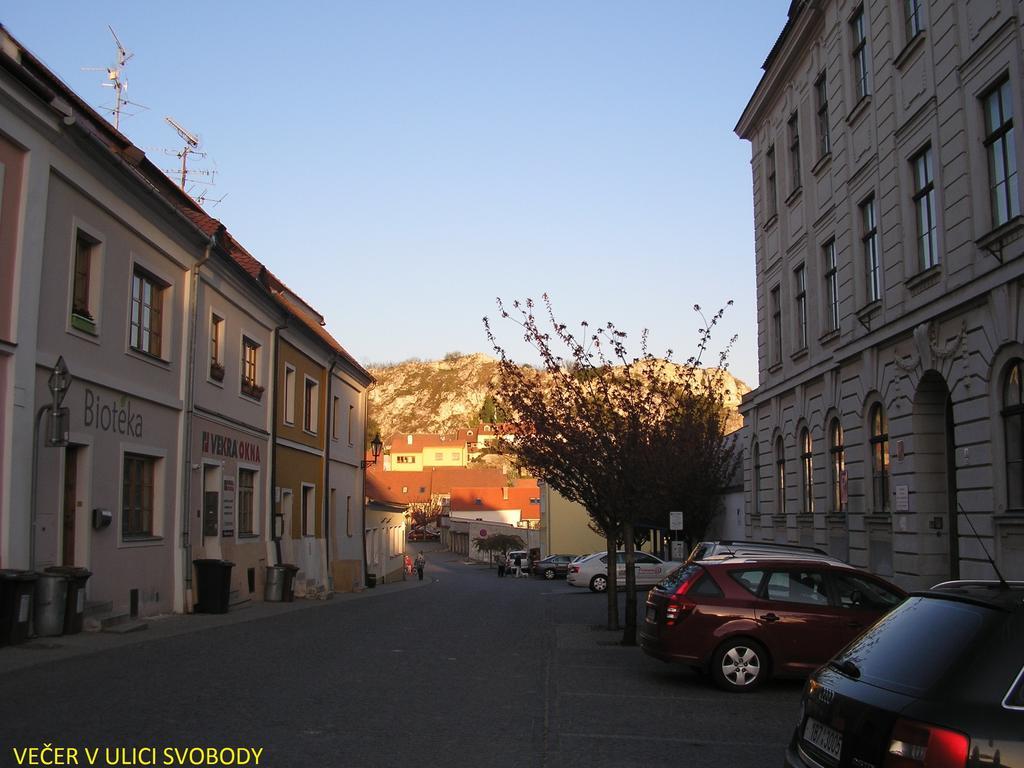 Penzion U Zabaka Mikulov Exterior photo